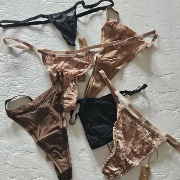 SKIMS Other - 6 pack SKIMS  PANTY NWT